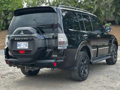 Mitsubishi Montero GLS - Image 7