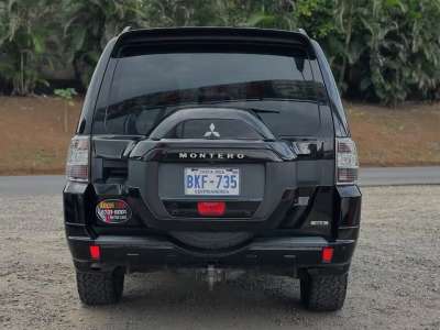 Mitsubishi Montero GLS - Image 8