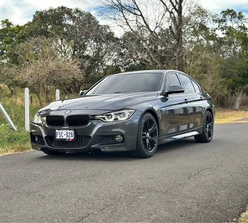 2017 BMW 318i