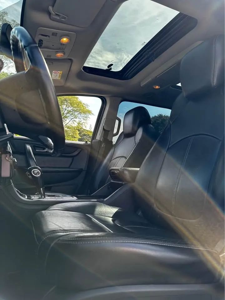 Chevrolet Traverse - Image 4