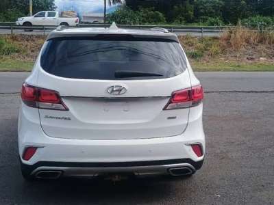 Hyundai Santa Fe - Image 4