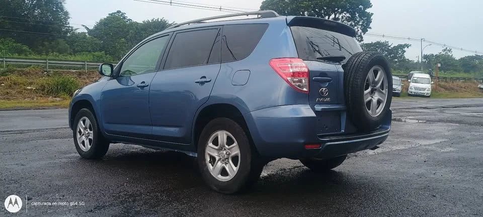 Toyota RAV4 - Image 3