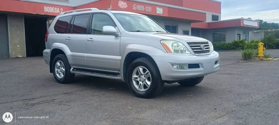 Lexus GX 460 - Image 2