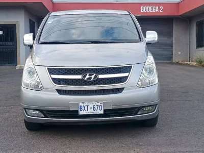 Hyundai H1 - Image 1