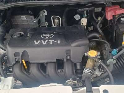 Toyota Yaris - Image 5