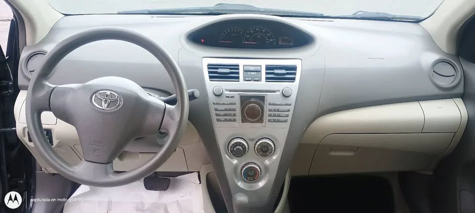 Toyota Yaris - Image 4