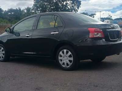 Toyota Yaris - Image 2