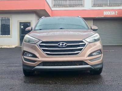 Hyundai Tucson - Image 1