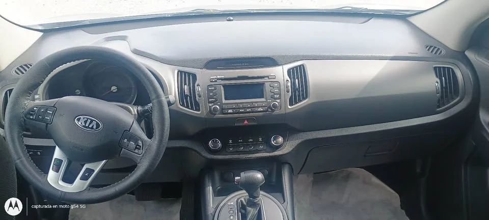 KIA SPORTAGE - Image 5