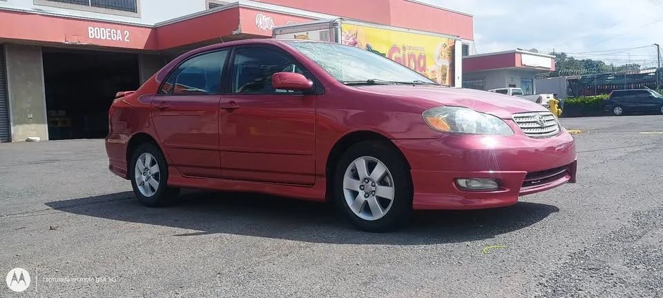 Toyota Corolla - Image 2