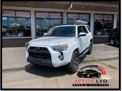 Toyota 4Runner - Image 1