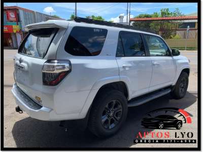 Toyota 4Runner - Image 6