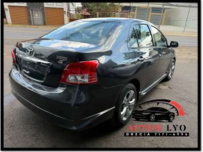 Toyota Yaris - Image 8