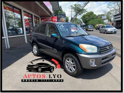 Toyota RAV4 - Image 1