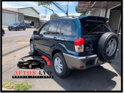 Toyota RAV4 - Image 4