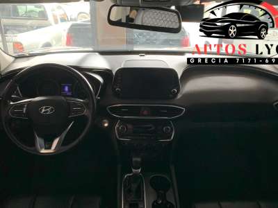 Hyundai Santa Fe - Image 3