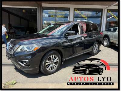 Nissan Pathfinder - Image 1