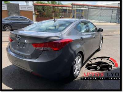 Hyundai Elantra - Image 5