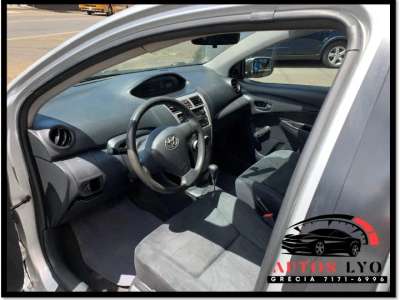 Toyota Yaris - Image 3