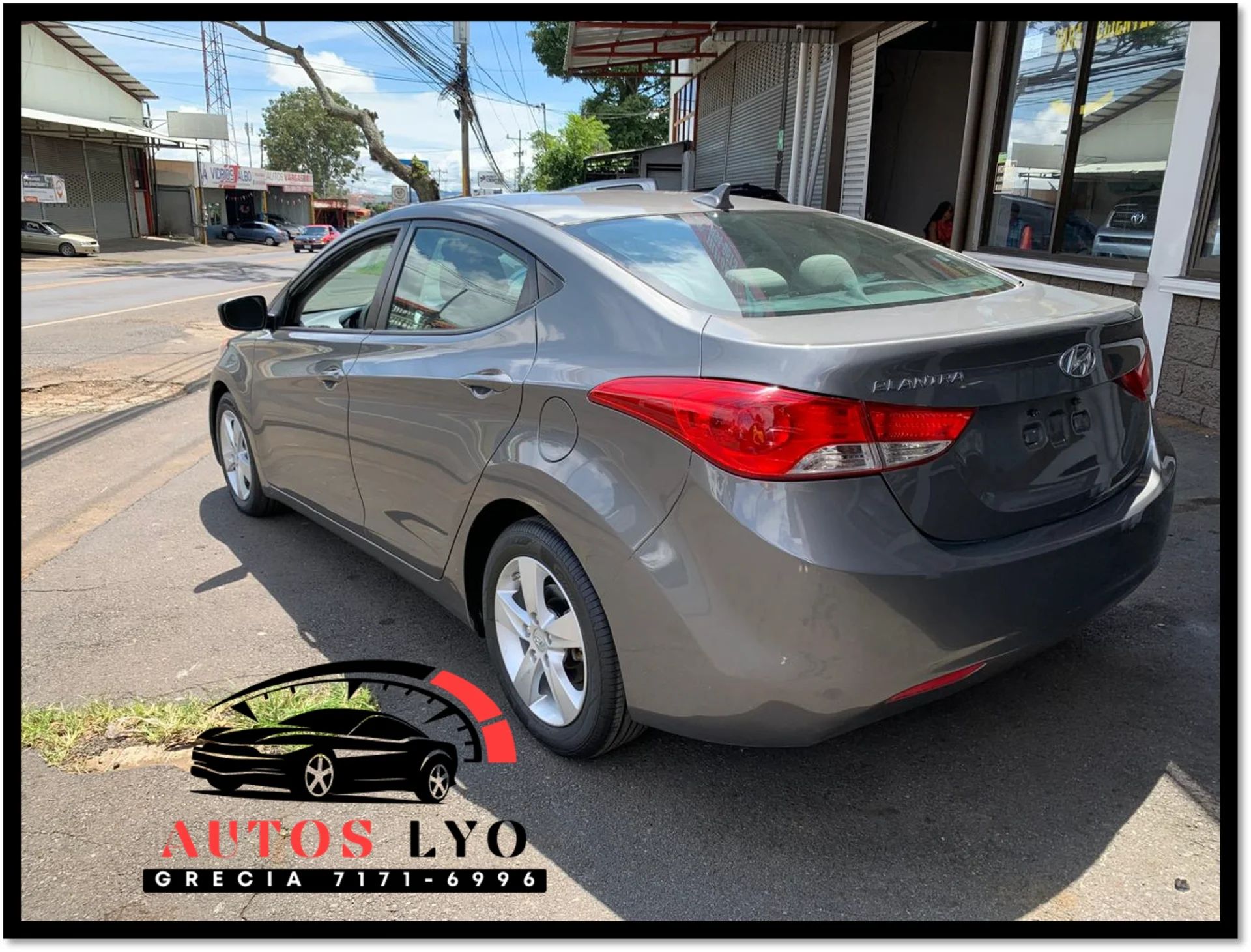 Hyundai Elantra - Image 4