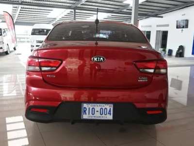 Kia Rio - Image 2