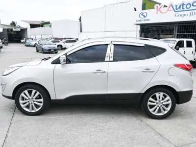 Hyundai Tucson - Image 2