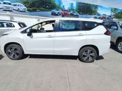 Mitsubishi XPANDER - Image 3