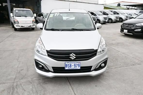 Suzuki Ertiga - Image 1