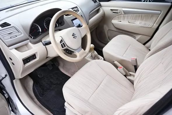 Suzuki Ertiga - Image 4