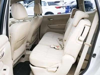Suzuki Ertiga - Image 5