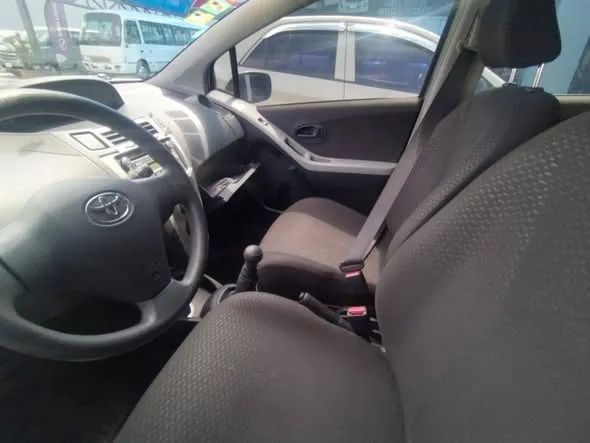 Toyota Yaris - Image 4