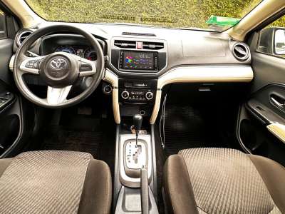 Toyota Rush - Image 5