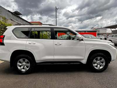 Toyota Prado TX-L - Image 1