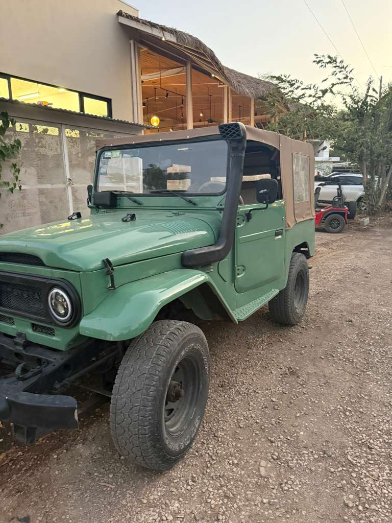 Toyota Land Cruiser BJ40 - Image 2