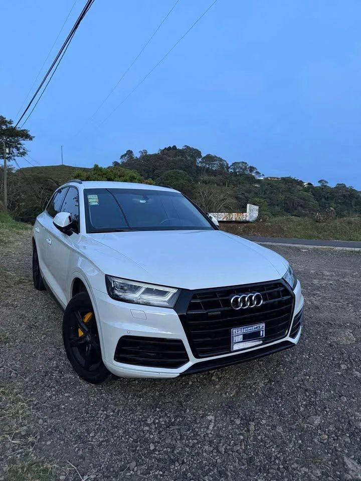 Audi Q5 Quattro - Image 1