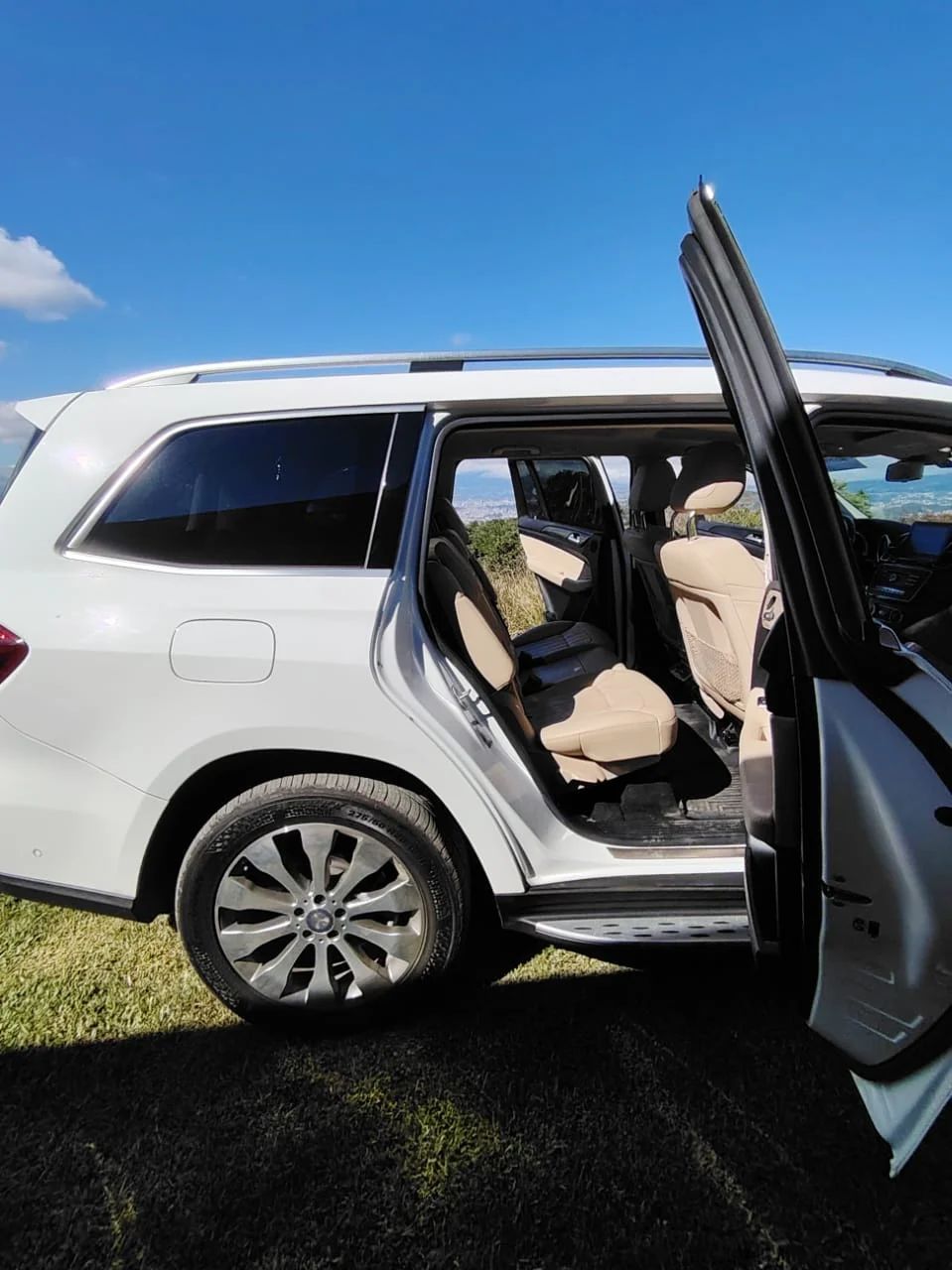 Mercedes-Benz GLS 450 4MATIC - Image 5