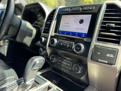 Ford F-150 - Image 12