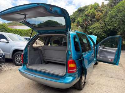Ford Windstar - Image 8