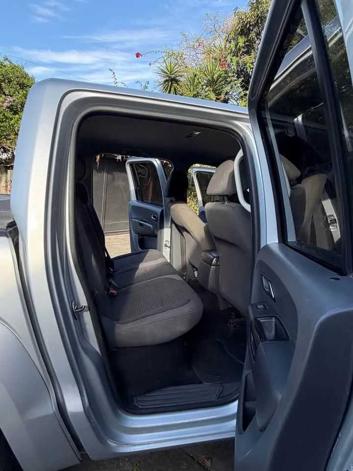 Volkswagen Amarok - Image 7