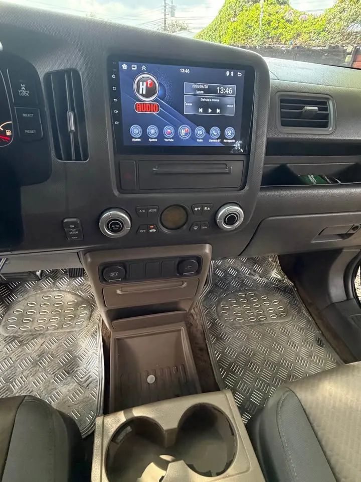 Honda Ridgeline - Image 8