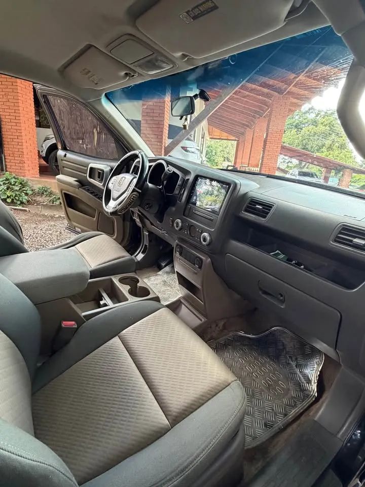 Honda Ridgeline - Image 10
