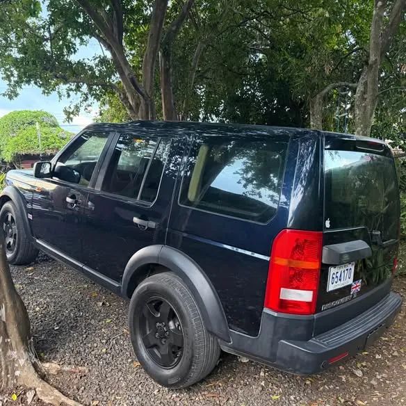 Land Rover Discovery 3 - Image 3
