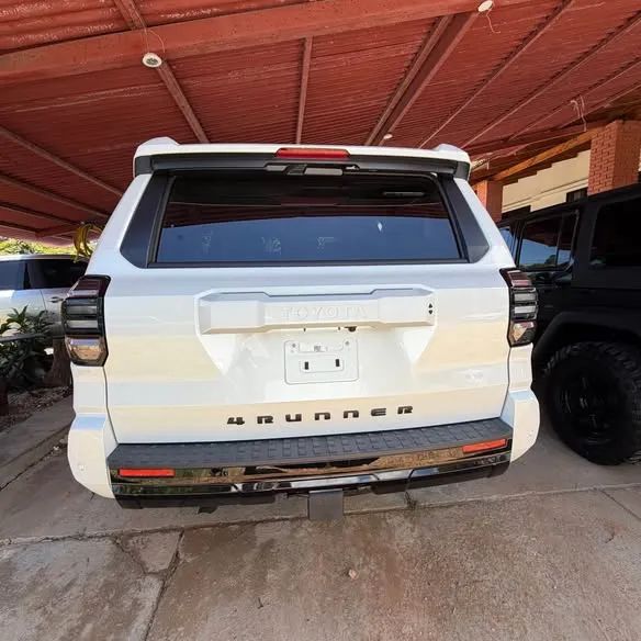 Toyota 4Runner - Image 4