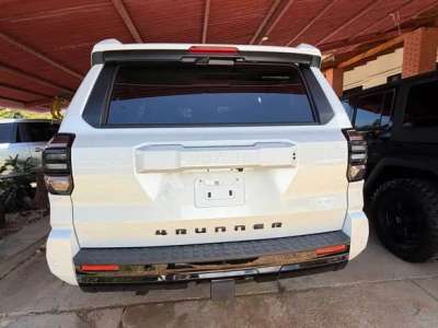 Toyota 4Runner - Image 4