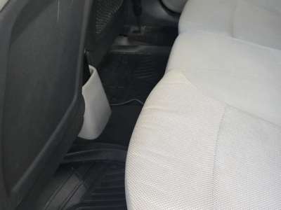 Hyundai Accent - Image 4
