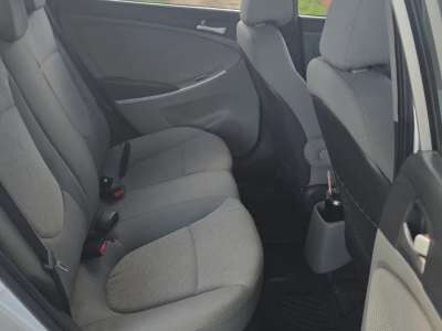 Hyundai Accent - Image 14
