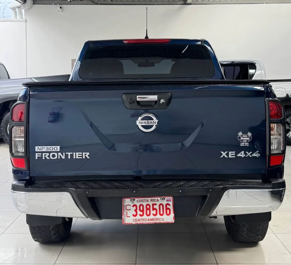 Nissan Frontier - Image 6