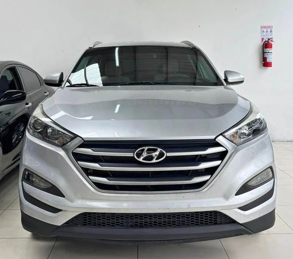 Hyundai Tucson - Image 1