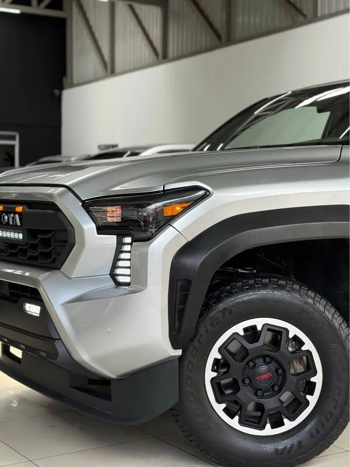 Toyota Tacoma - Image 3