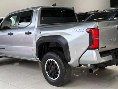 Toyota Tacoma - Image 5